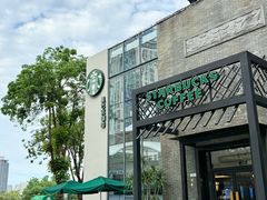 -星巴克(南宁民歌湖店)