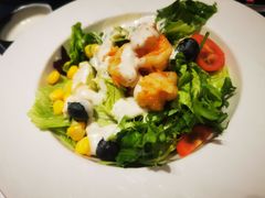 海参崴风情沙拉-圣彼得堡观江俄餐厅(中央大街黑金冠店)