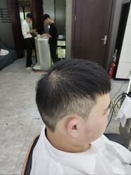 -藤野造型烫发染发