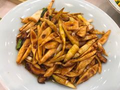 -大鸭梨烤鸭店(金顶街店)