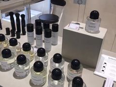 -新罗免税店(首尔总店)