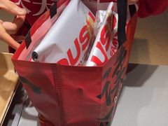 -读酥世家(松江新城地铁站店)