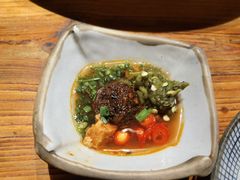 -野山舂·贵州现舂酸汤牛肉(鸿通城店)