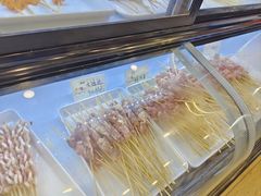 -哈尔滨小酒馆·鲜肉现穿自助烧烤(康新花园店)