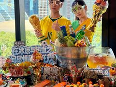 -雍容荟帝王蟹活龙虾展台自助(IFS黑金店)