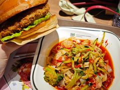 -魏家凉皮(博水商务大厦店)