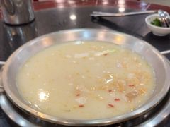 -老来福·非遗酸汤兔(凯旋路店)