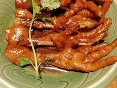 -95号酱骨·一块豆腐(展春园西路店)