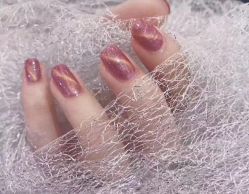 -U mi Nail美甲工作室