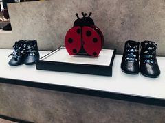 -CHARLES&KEITH(城西银泰店)