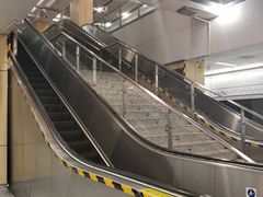 -安立路(地铁站)