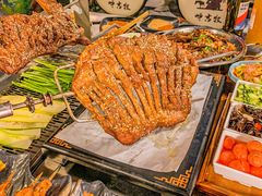 -呼吉牧蒙古烤肉·烧烤·小龙虾