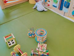 -乐融婴幼儿成长中心(四季青校区)