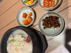 -长寿参鸡汤(朝韩风情街店)