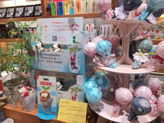 -西西弗书店&矢量咖啡(凯德晶萃广场店)