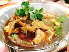 -思博半步颠小酒馆(梦时代店)