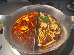-湊湊火锅·茶憩(南京万象天地店)