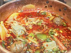 -成都你六姐·牛肉冒菜(城市集市合生汇店)