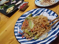 -晶吉·居酒屋·烧鸟·生鱼饭(中山区民主广场店)