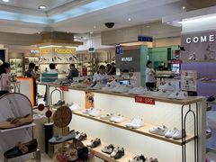 -上海置地广场(南京东路店)