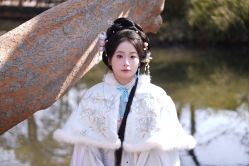 -一揽芳华汉服旗袍体验馆(拙政园店)