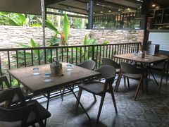 -植物园哈利亚餐厅