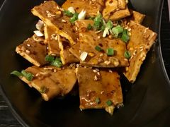 -舌尖上的食缘花园主题餐厅