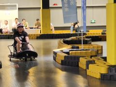 -极限PLAY运动娱乐新世界·团建派对潮玩休闲馆·室内蹦极高空游乐园