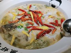 -江渔儿酸菜鱼·拔草餐厅(虎门君乐汇店)