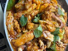 -亲昵春川鸡排(韩国美食街店)