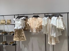 -URBAN REVIVO(西安Momopark店)
