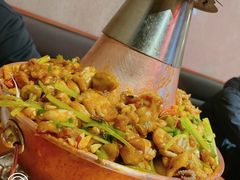 二哥芋儿蛙-炉小二铜锅牛蛙•川湘菜(三里屯店)