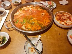 -新凯里酸汤鱼(飞山街店)
