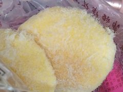 鳕鱼肉松小贝-鲍师傅糕点(西站店)