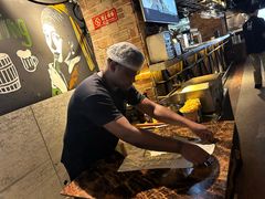 -麦凯伦烧烤·精酿超级工厂店(金桥总店)