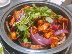 -胡须佬鸡煲四季火锅店(石厦西村直营店)