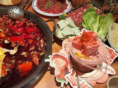 -周小明火锅(黑金冠社区店)