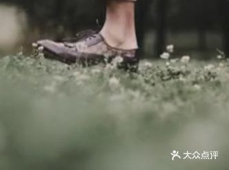 选店理由: 婚纱摄影非常的专业，婚纱摄影师有很多年的