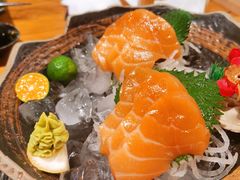 三文鱼刺身-黑牛の店·和牛烧肉(合生汇店)
