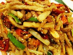 干煸茶树菇-添福来墨鱼饺子 · 海鲜东北菜(大连星海·黄浦路店)