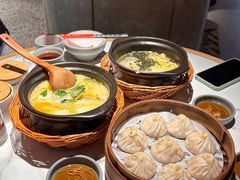 -馋三尺蟹粉小笼(人民广场店)