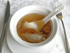 松茸炖花胶汤-世博源公馆·本帮融合菜·主题包厢·江景餐厅
