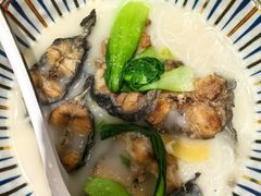 -鲜越鲜鱼粉(财富购物中心店)