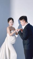 -十月日记高端孕妈妈摄影(黄金大厦店)