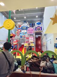 -乐多星球潮玩中心(沈阳嘉里城店)