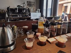 -Metal hands·铁手咖啡