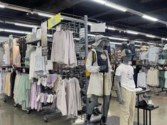 -迪卡侬(顺峰山店)