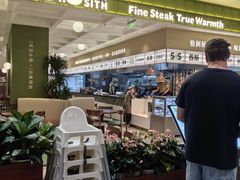 -中航城君尚购物中心