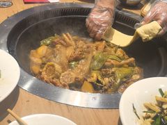 -咱屯子铁锅炖直营店(保利店)