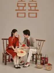 -樱花婚纱摄影